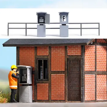 Zwei Signalfernsprecher