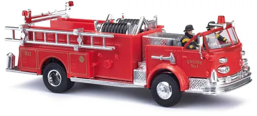 LaFrance Pumper Cabrio mit Fahrer