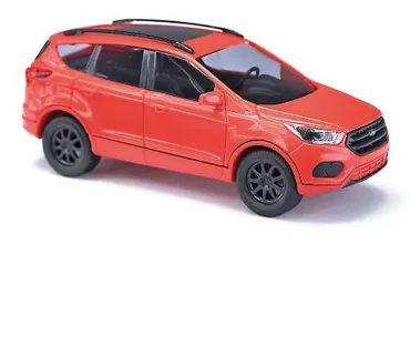 Ford Kuga mit Panoramadach, Rot
