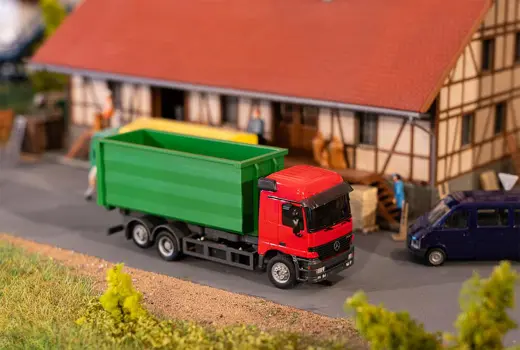 LKW MB Actros LH'96 Abrollcontainer (HERPA)