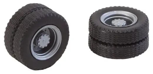 2 Kompletträder (Zwillingsbereifung) Reifen und LKW Felgen