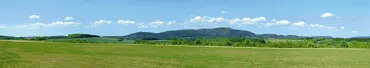 Modellhintergrund Sommer im Mittelgebirge
