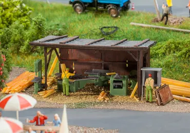 Holzbearbeitungsmaschinen