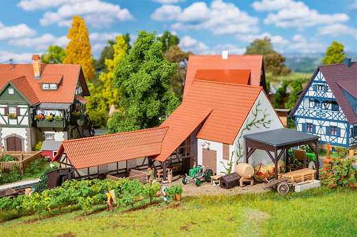 Landwirtschaftliches Gebäude mit Zubehör