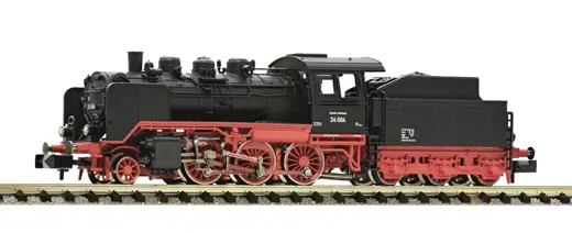 Dampflokomotive 24 004, DR