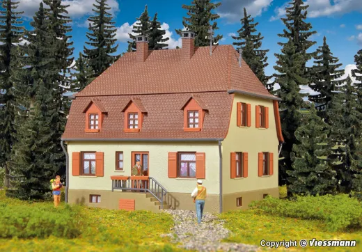 H0 Wohnhaus mit Walmdach