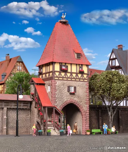 H0 Fachwerkturm mit Tor