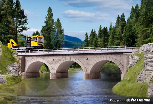 39721 H0 Steinbogenbrücke mit Eisbrecherpfeilern gerade, eingleisig