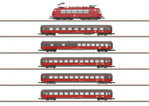 Zugpackung EC 64 "Mozart" mit Elektrolokomotive BR 103 , DB