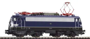 E-Lok E10 477 mit Warnstreifen DB III