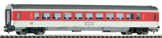 IC Personenwagen 1. Klasse + rotes Fensterband DB AG V