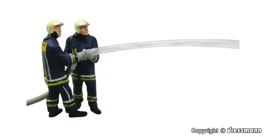 1542 H0 Feuerwehrmänner beim Löschangriff