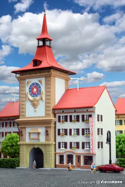 Z Stadttor mit Apotheke Murte
