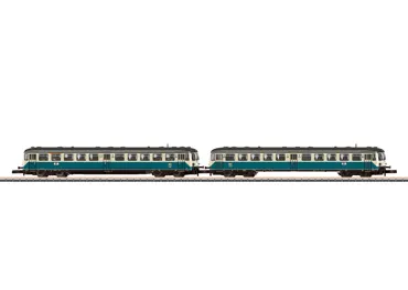 Akkutriebwagen BR 515 mit Steuerwagen BR 815, DB
