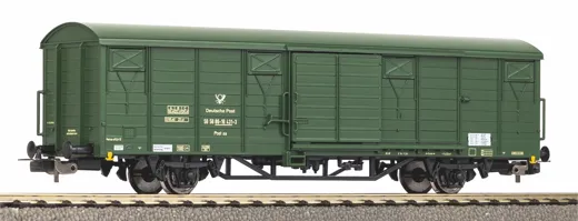 Gedeckter Güterwagen Post aa DR IV