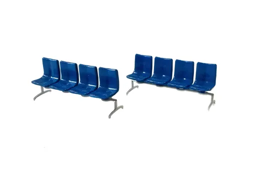 Blaue Sitzbänke