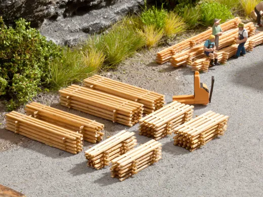 L-C N minis Bretterstapel