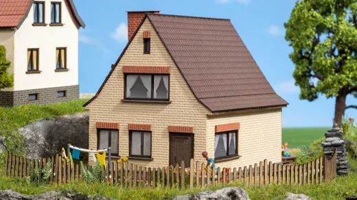 L-C N Kleines Siedlungshaus