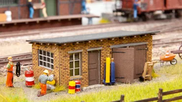 *L-C Geräteschuppen und Werkstatt