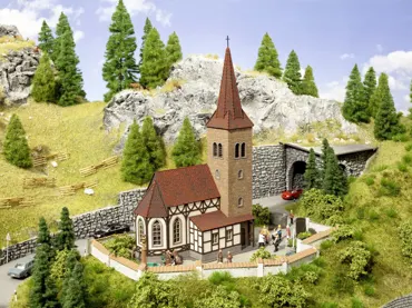 L-C Kirche St. Georg mit micro-sound Glockenläuten
