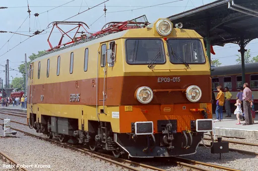 E-Lok EP09 015 PKP V