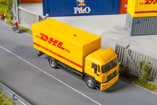 Car System Digital LKW MAN F 2000 DHL (Herpa)