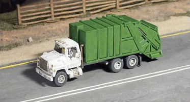 1980's Garbage Truck