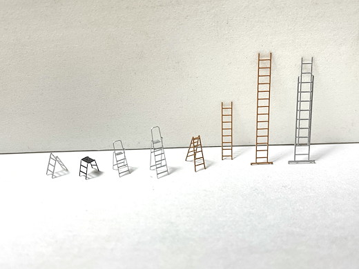 Set mit verschiedenen Leitern