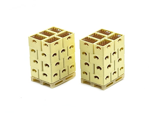 Hellgelbe Bierkisten auf Palette (2 St.)