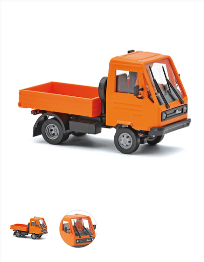 Multicar M26 mit Fahrer