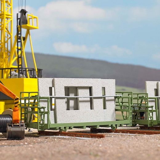 Transportgestell mit Wohnungsbauplatten H0