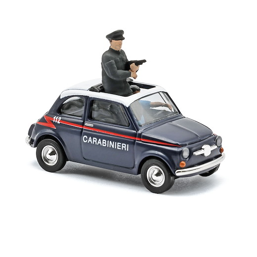 Fiat 500, Carabinieri mit 2 Polizisten