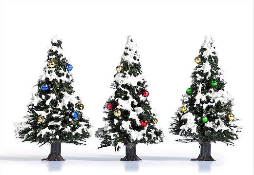 3 Verschneite Weihnachtsbäume