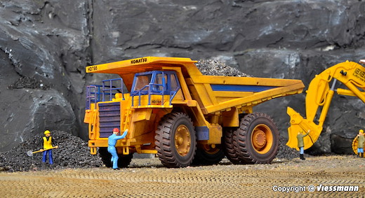 H0 KOMATSU Muldenkipper HD 785-5