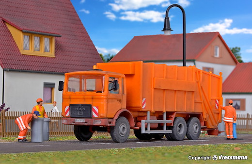 H0 MAN Pressmüllwagen
