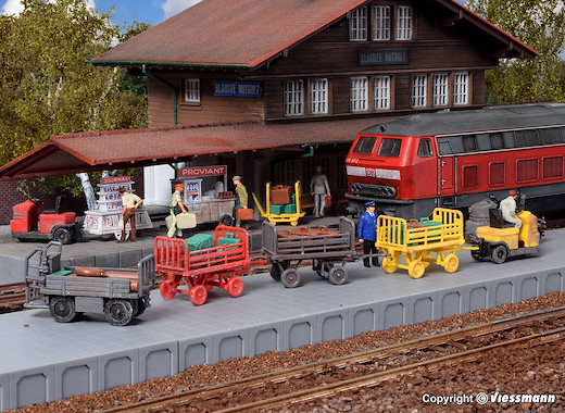 H0 Deko-Set Gepäckwagen