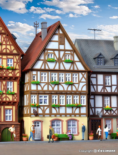 H0 Fachwerkhaus am Markt in Miltenberg