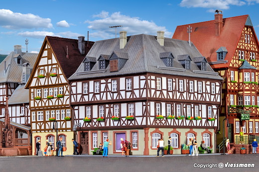 H0 Fachwerk-Eckhaus Miltenberg