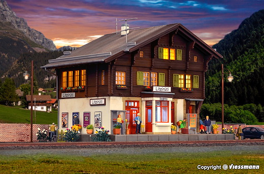 H0 Bahnhof Litzirüti inkl. Hausbeleuchtungs- Startset