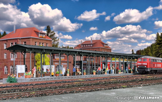 H0 Bahnsteig Kienbach