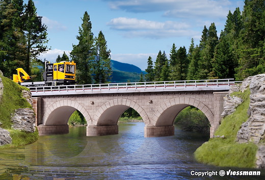 H0 Steinbogenbrücke mit Eisbrecherpfeilern gerade, eingleisig