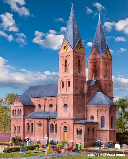 H0 Romanische Stadtkirche in Jakobwüllesheim