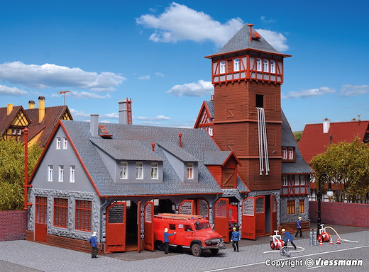 H0 Feuerwehrstützpunkt, fünfständig