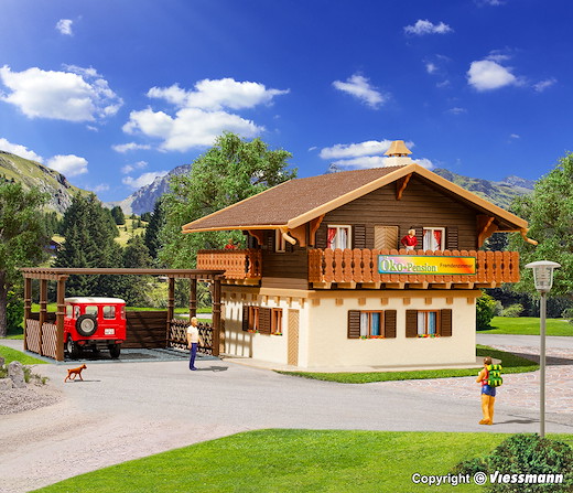 H0 Pension mit Carport