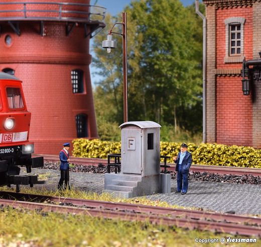 H0 Fernsprechhaus mit Treppenaufgang