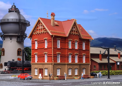 N Eisenbahner-Wohnhaus