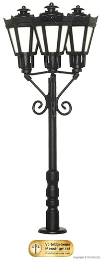 H0 Parklaterne dreiflammig, schwarz, 3 LEDs warmweiss