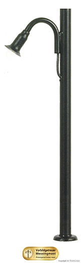 N Holzmastleuchte, LED warmweiss